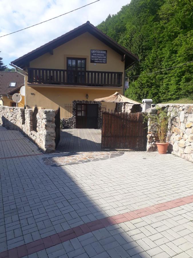 Ubytovanie Pod Hradom Sklené Teplice المظهر الخارجي الصورة